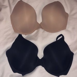 Victoria's Secret T-Shirt Bra Nude and Black 32DD